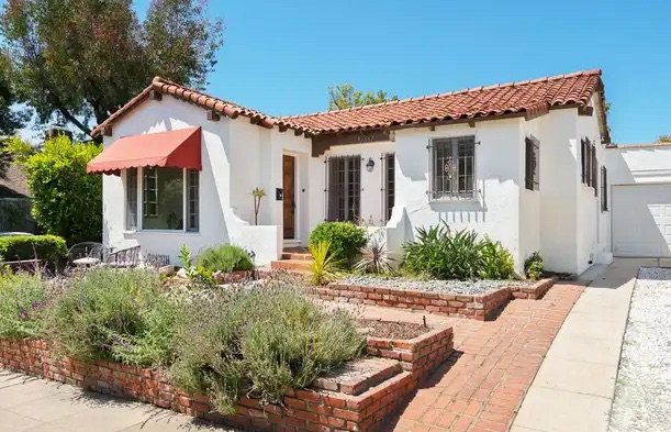 Why You Shouldn't Wait Until Spring to Sell Your Los Angeles Home