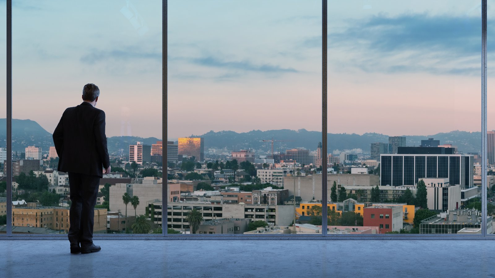 5 Best Neighborhoods to Live in Miracle Mile, Los Angeles