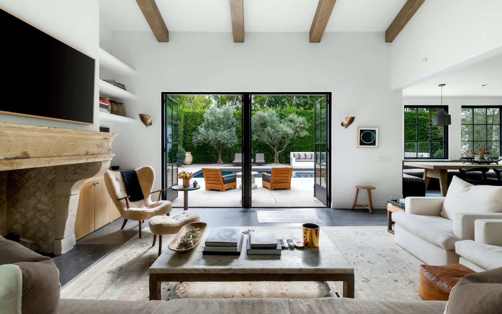 The Hottest Architectural Styles in Los Angeles: A Guide from 33 Years of Experience
