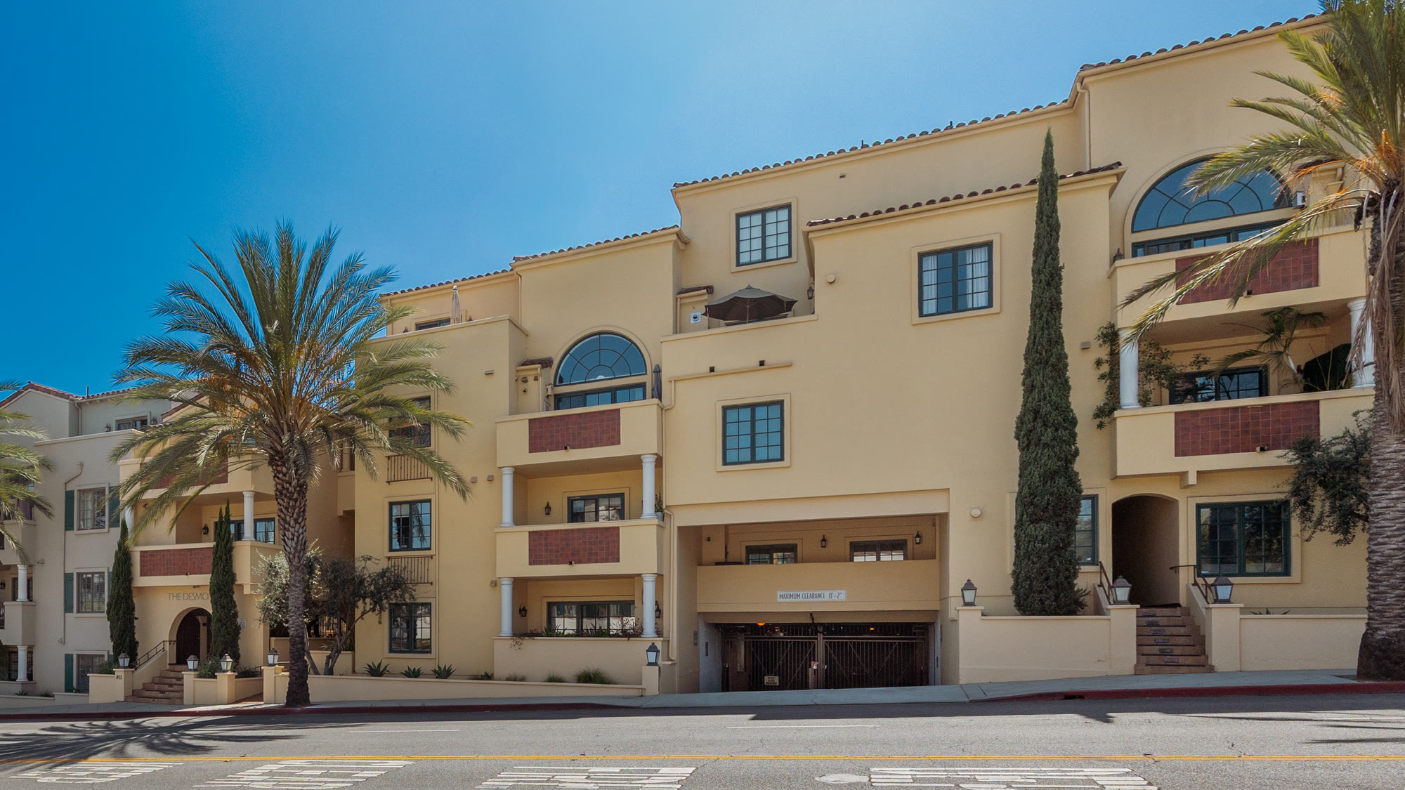 What Is Life Like in West Hollywood? Inside The Desmond at 851 San Vicente